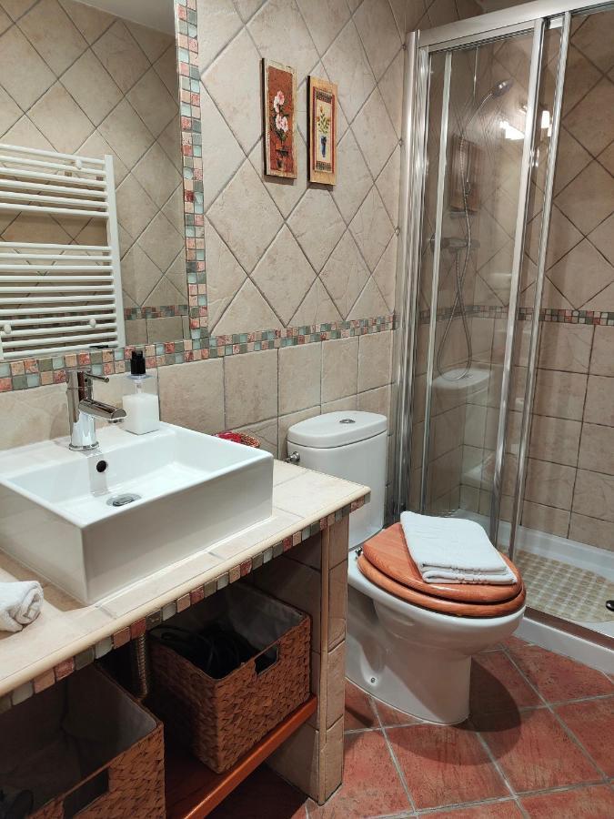 Casa Vieja Tabanera A 8 Min De Segoia Pensionat Tabanera del Monte Eksteriør billede