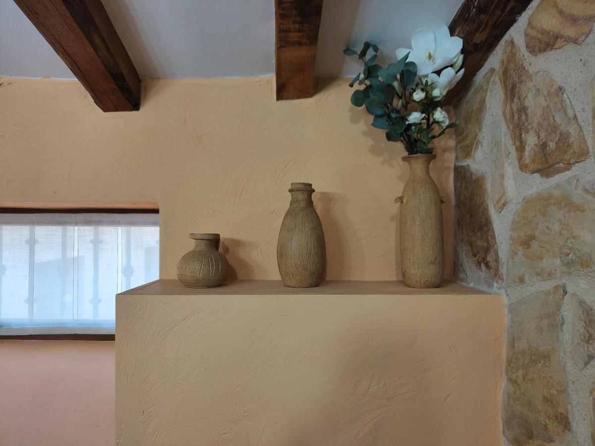 Casa Vieja Tabanera A 8 Min De Segoia Pensionat Tabanera del Monte Eksteriør billede