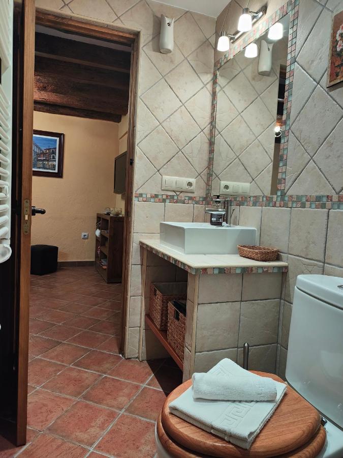 Casa Vieja Tabanera A 8 Min De Segoia Pensionat Tabanera del Monte Eksteriør billede